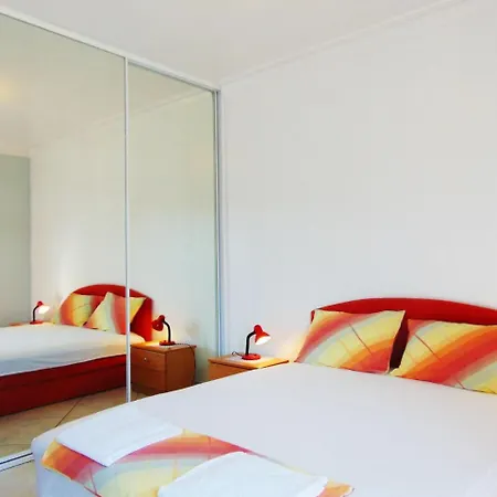 Διαμέρισμα 4 Bedroom In Center *